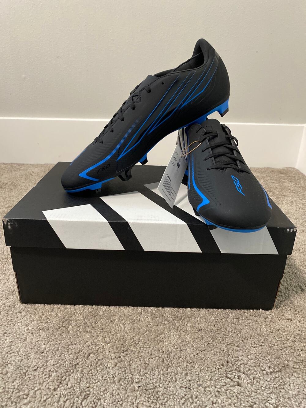 New Adidas F50 Hyperfast Club FG/MG Soccer Cleats Size 9.5 Men